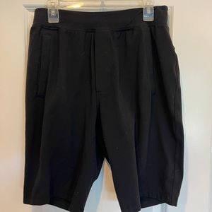 Lululemon Mens Decipline Short (Black) (size L)